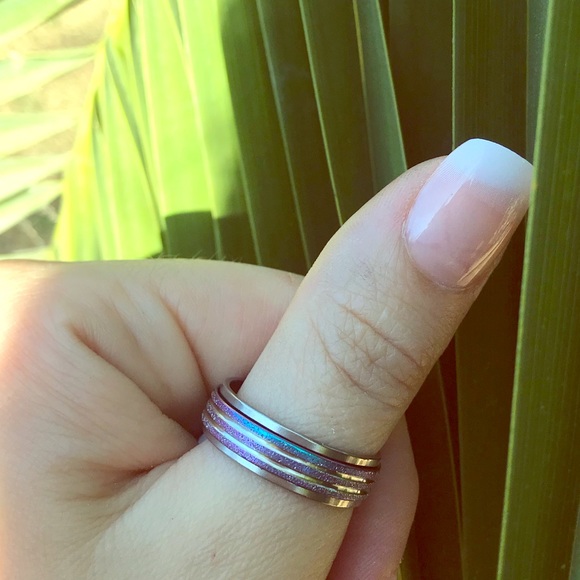 Jewelry - NWT stainless steel silver ring